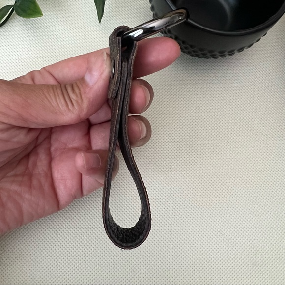 Repurposed LOUIS VUITTON LV Monogram Leather Lined Keychain Unisex - Picture 5 of 5